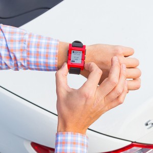 mercedes-benz-x-pebble-smartwatch-04
