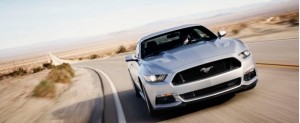 Dissimulado, o ícone Ford Mustang GT, modelia 2015, foi testado sem ser visto