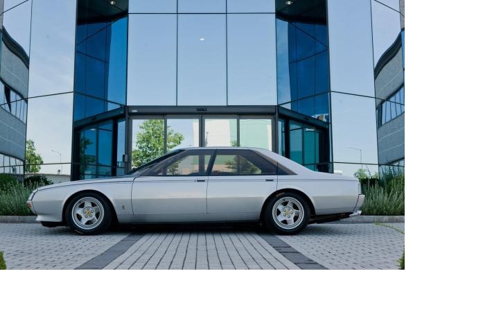 O conceito do Ferrari Pinin – sedã de alta prestação, ...