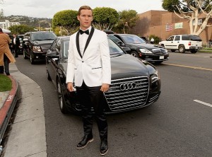 audi-teams-up-again-with-elton-john-for-aids-foundation-event-photo-gallery-medium_2
