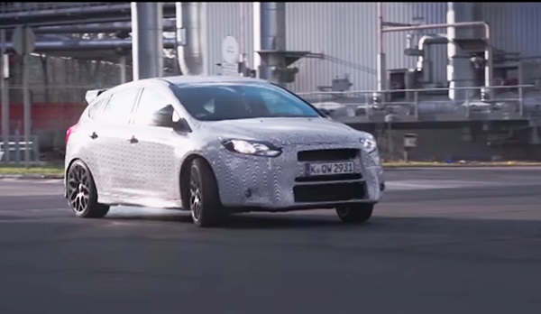 ken-block-in-the-new-ford-focus-rs_100499322_l