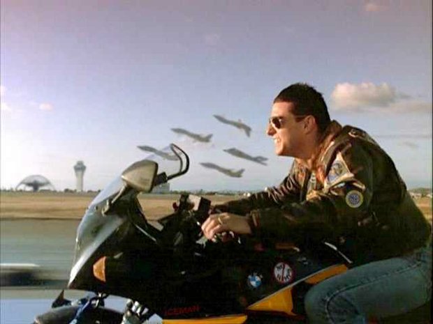 top-gun-tom-cruise-spot-the-anomaly2_t620